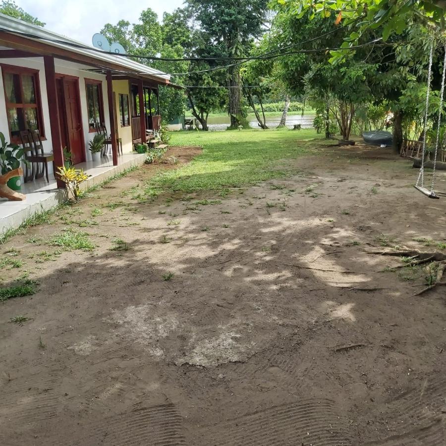 Cabanas Daneysha Tortuguero Luaran gambar